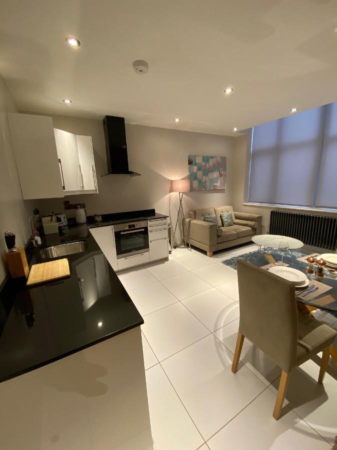 Mansio Basinghall Leeds (West Yorkshire)