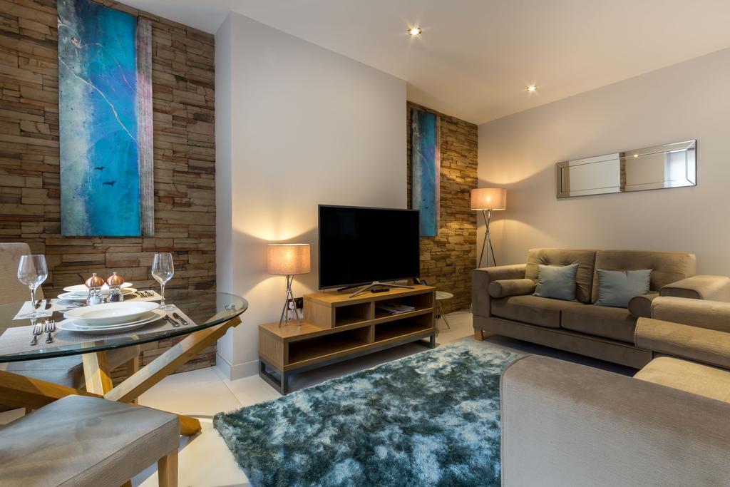 Mansio Basinghall Leeds (West Yorkshire)