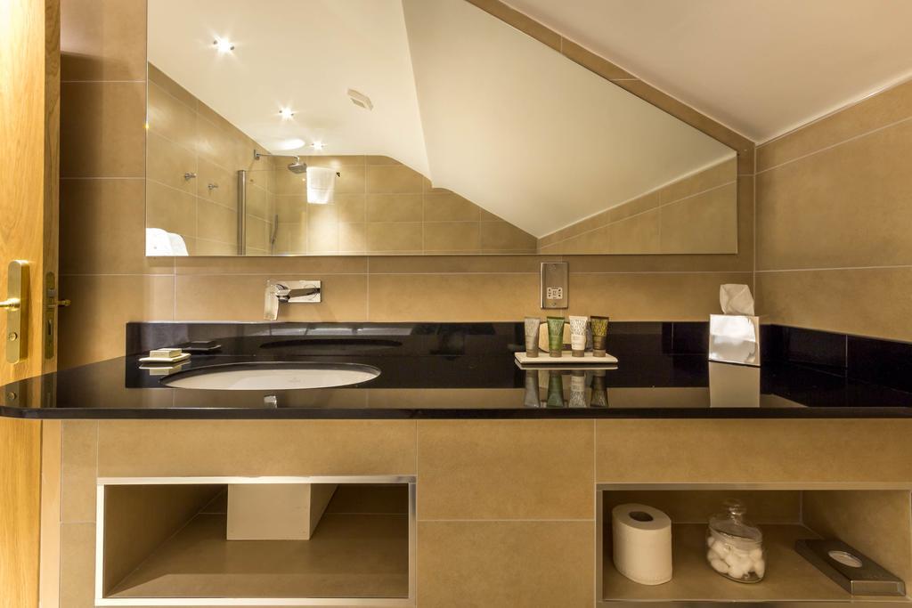 Mansio Basinghall * Leeds (West Yorkshire)